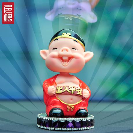 創意車載小和尚 一款有靈魂的汽車擺件